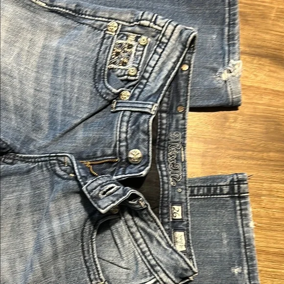 Miss Me Blue Embellished Designer Jeans. Sz 26 Boot - Picture 7 of 16